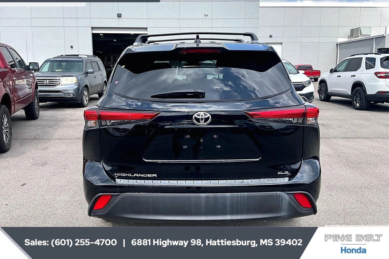 Used 2023 Midnight Black Metallic Toyota XLE image 4