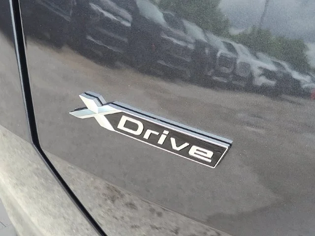 Used 2026  BMW 30 xDrive image 33