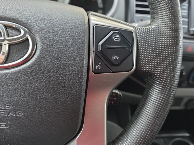 Used 2014 Black Toyota Base image 17