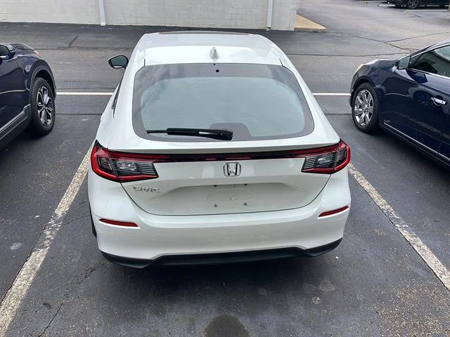 Certified Used 2022 Platinum White Pearl Honda EX-L image 5