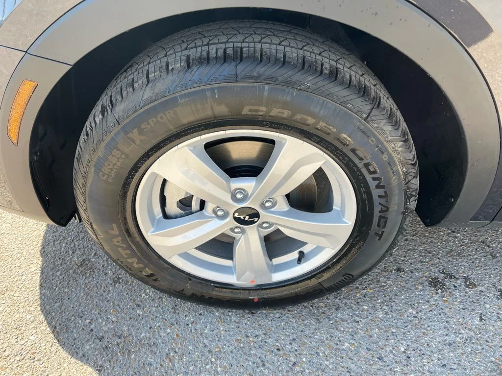 New 2026 Black Kia LX image 25