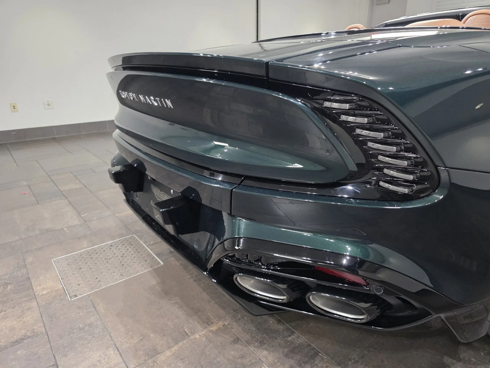 Used 2026 Pentland Green Aston Martin Volante 60th Anniversary Edition image 8