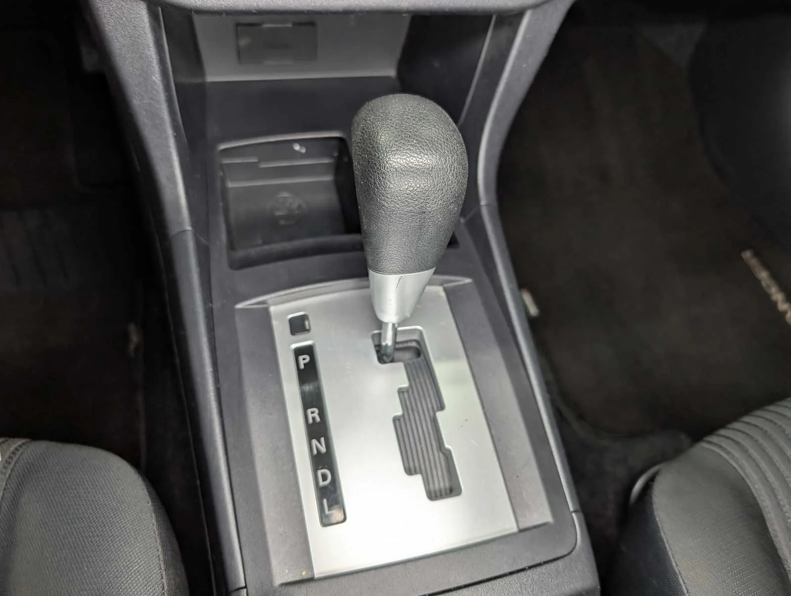 Used 2014 Mercury Gray Pearl Mitsubishi ES image 20