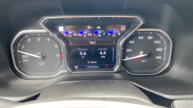 Used 2021 Gray GMC Denali image 17
