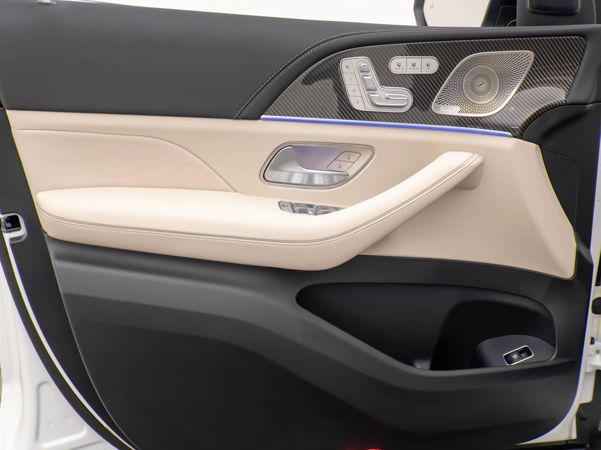 New 2026 Polar White Mercedes-Benz GLE 63 S AMG® image 54