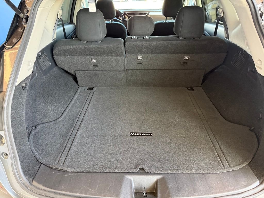 Used 2020 Gray Nissan S image 10