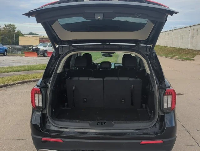 Used 2025 Black Ford Active image 7