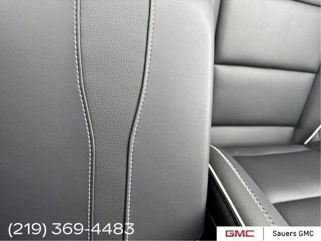 2026 GMC Acadia Denali - Photo 17