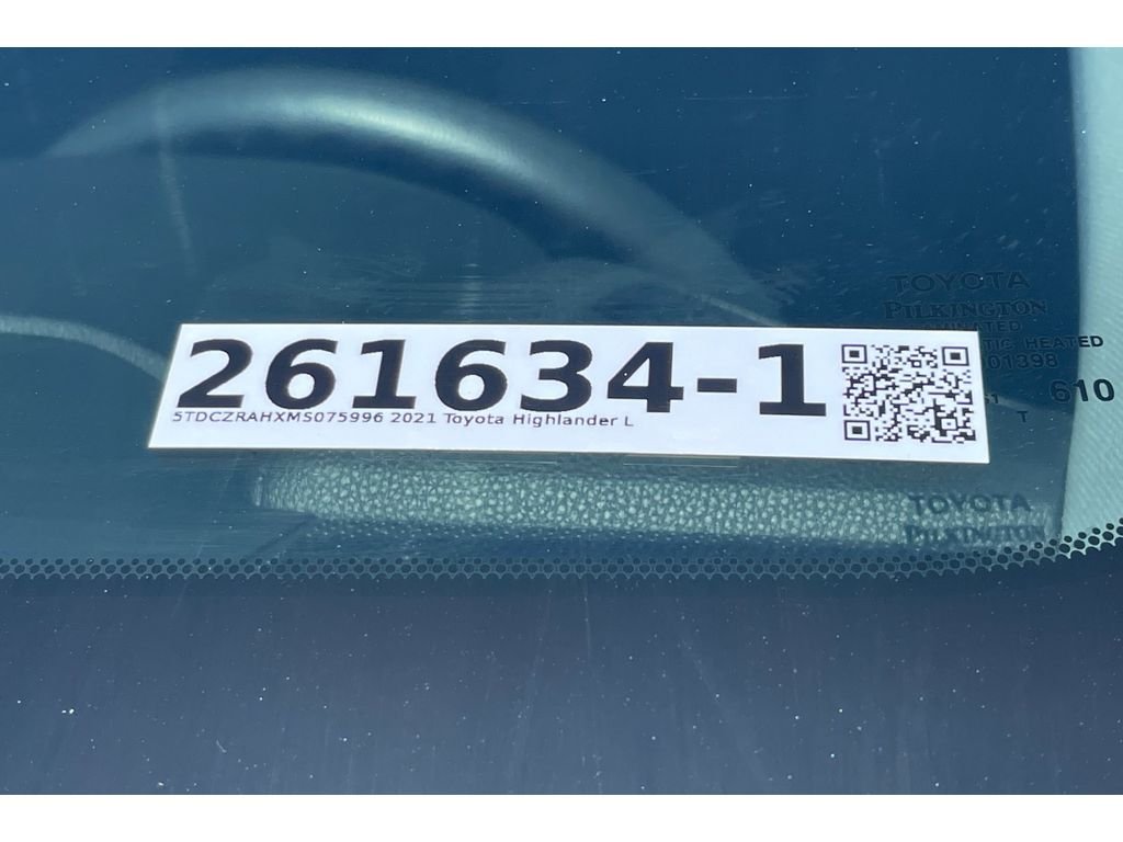 Used 2021 Celestial Silver Metallic Toyota L image 53