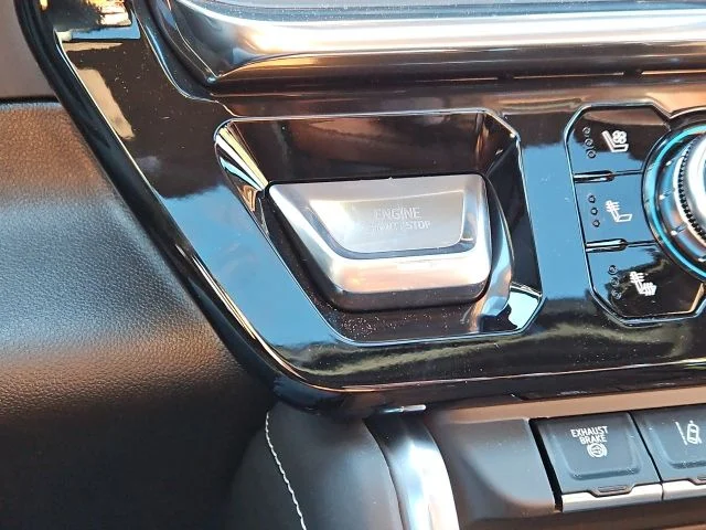 2026 GMC Sierra 3500HD Denali Ultimate - Photo 46