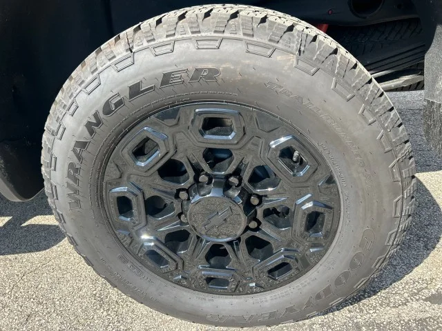 2026 Chevrolet Silverado 2500 HD High Country - Photo 10
