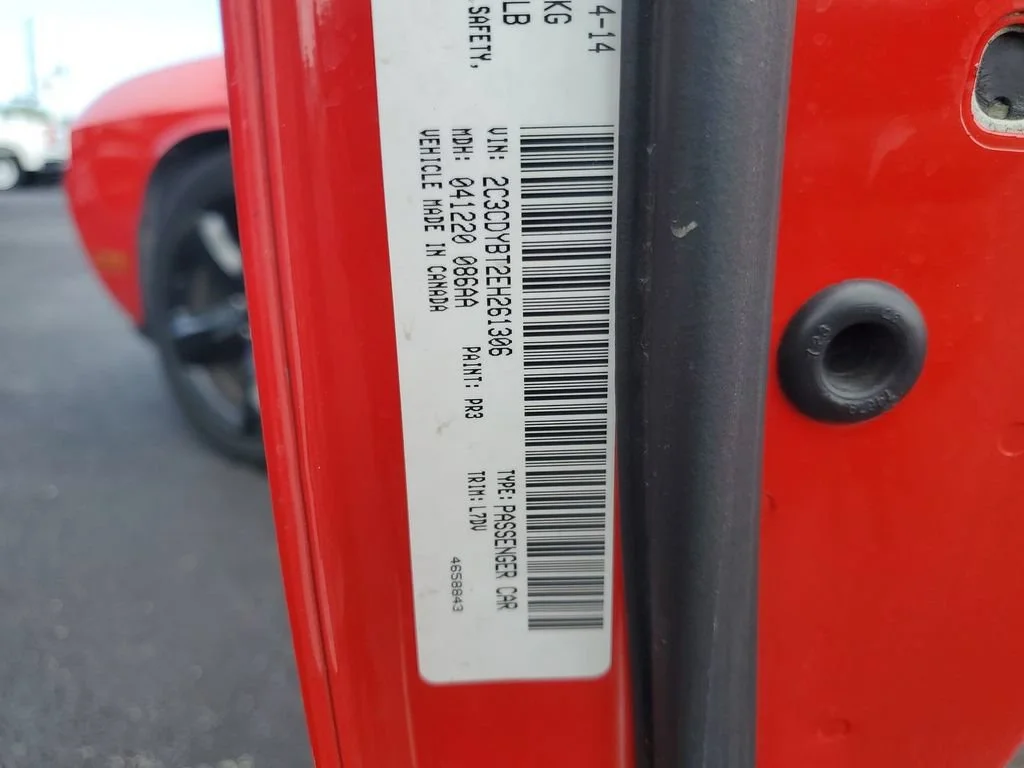 Used 2014 Red Dodge R/T image 32