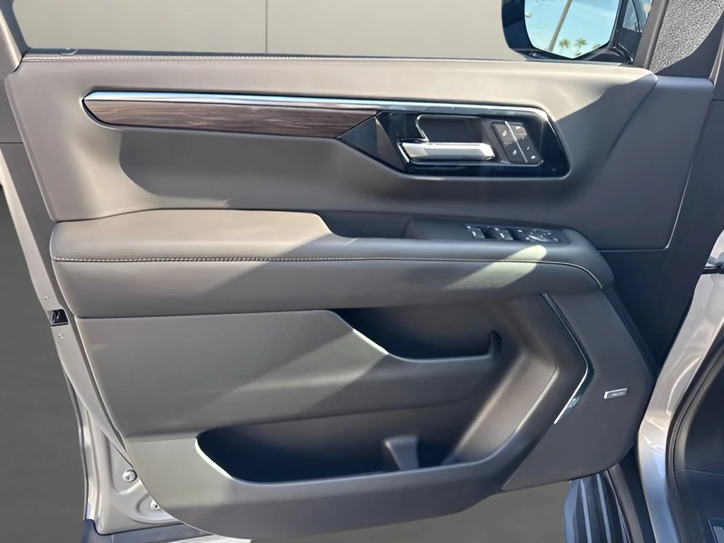 New 2026 Sterling Gray Metallic Chevrolet Premier image 10