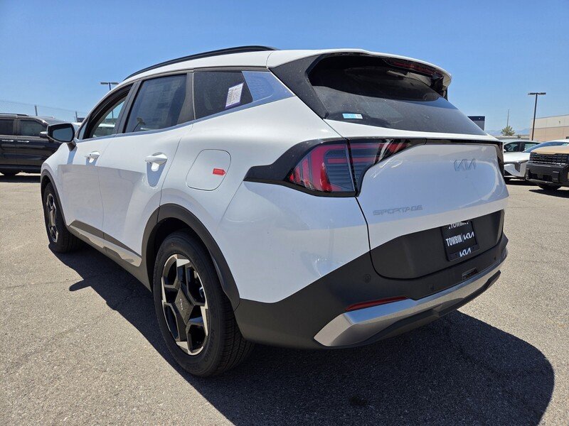 New 2026 Glacial White Pearl Kia EX image 4