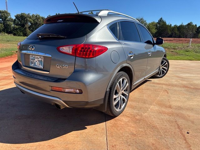 Used 2016 Gray INFINITI  image 5