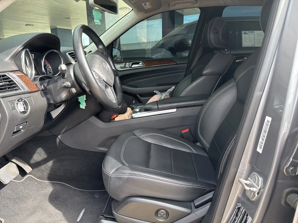 Used 2012 Silver Mercedes-Benz ML 350 image 11