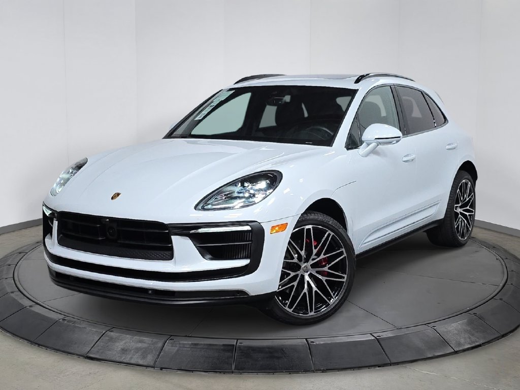 2026 Porsche Macan