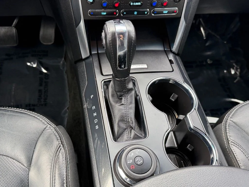 Used 2018 Ingot Silver Ford Limited image 20