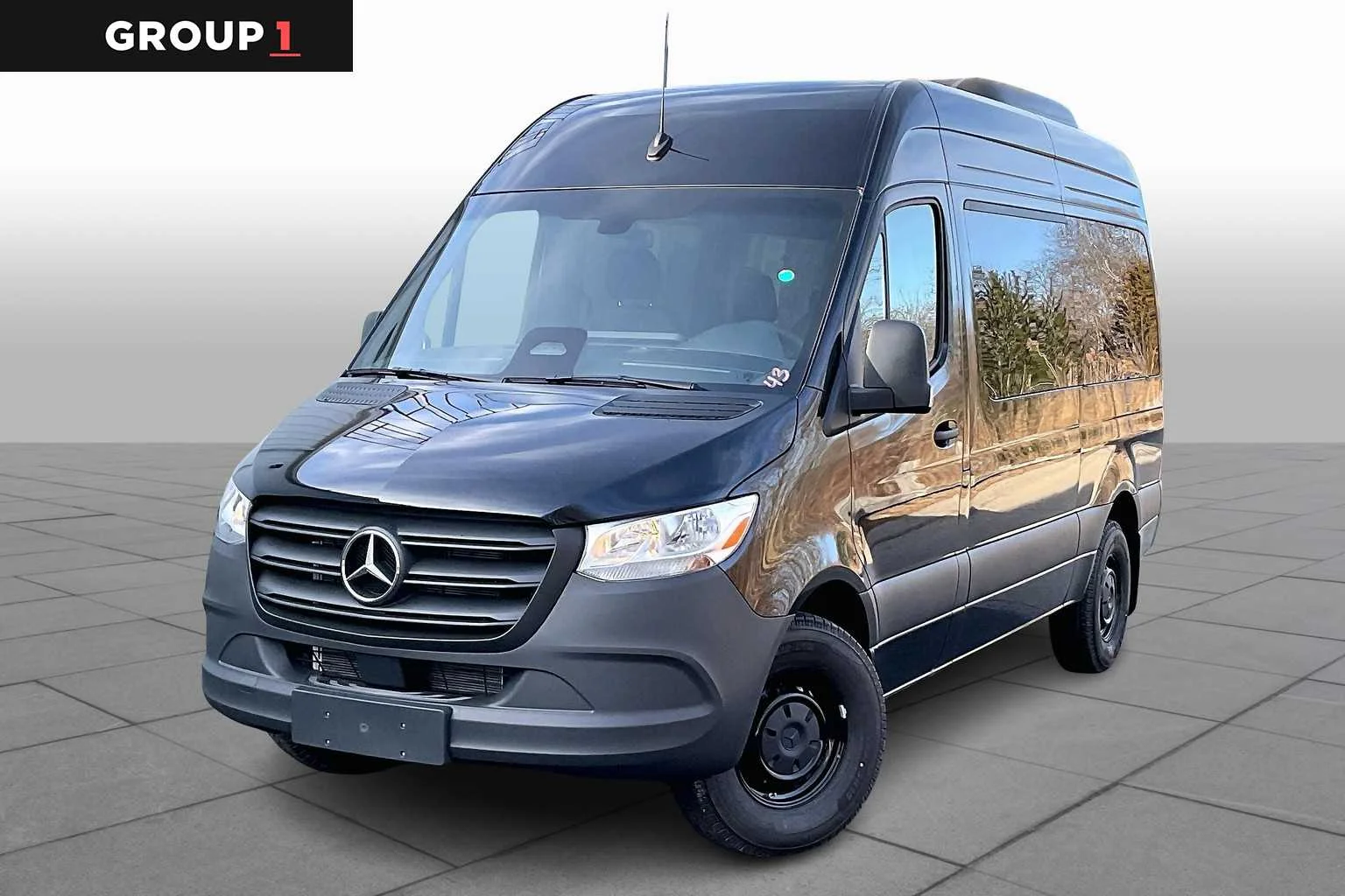 2025 Mercedes-Benz Sprinter 2500 144 WB HO's photo