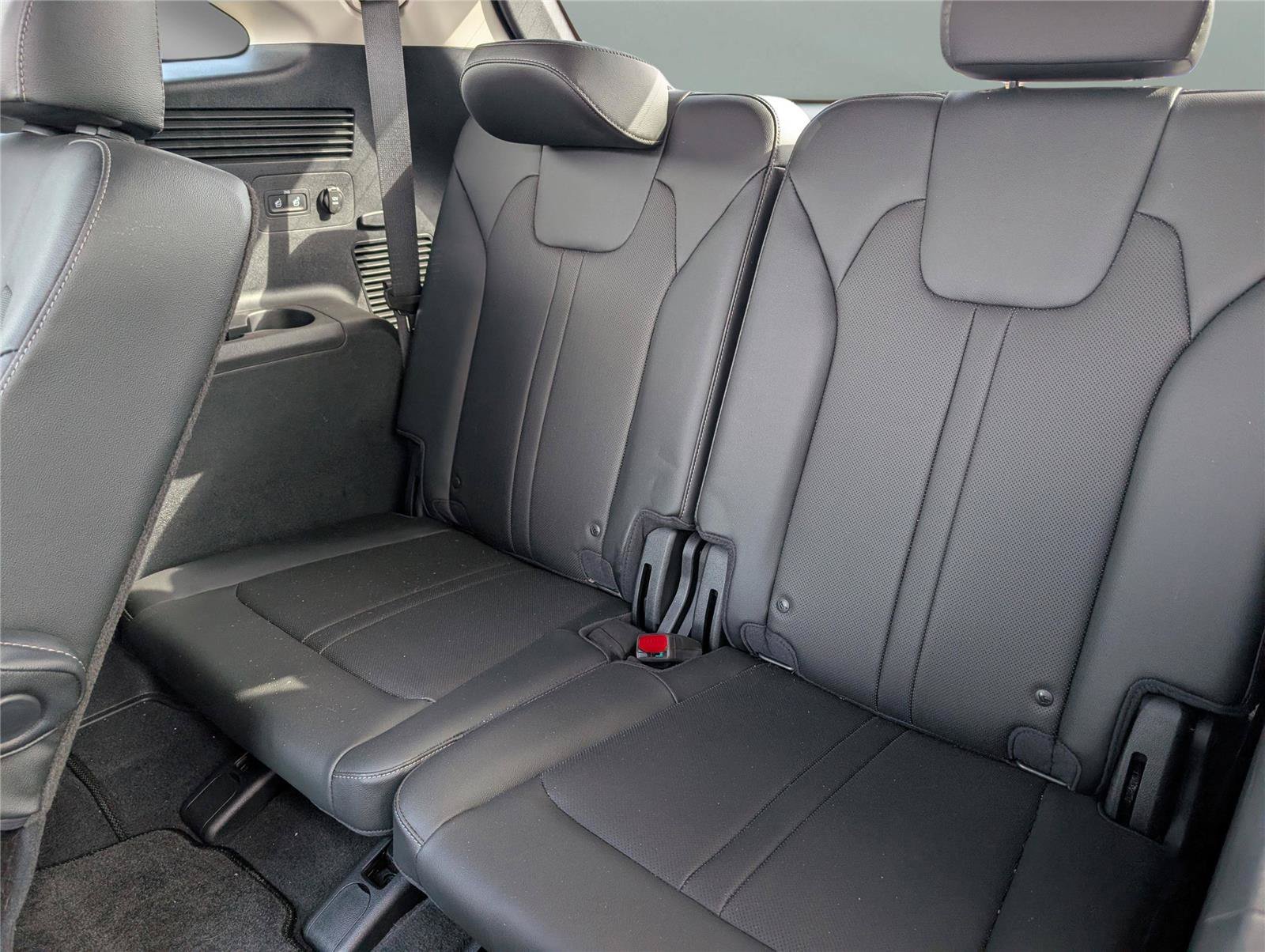Used 2021 Blue Kia SX Prestige image 14