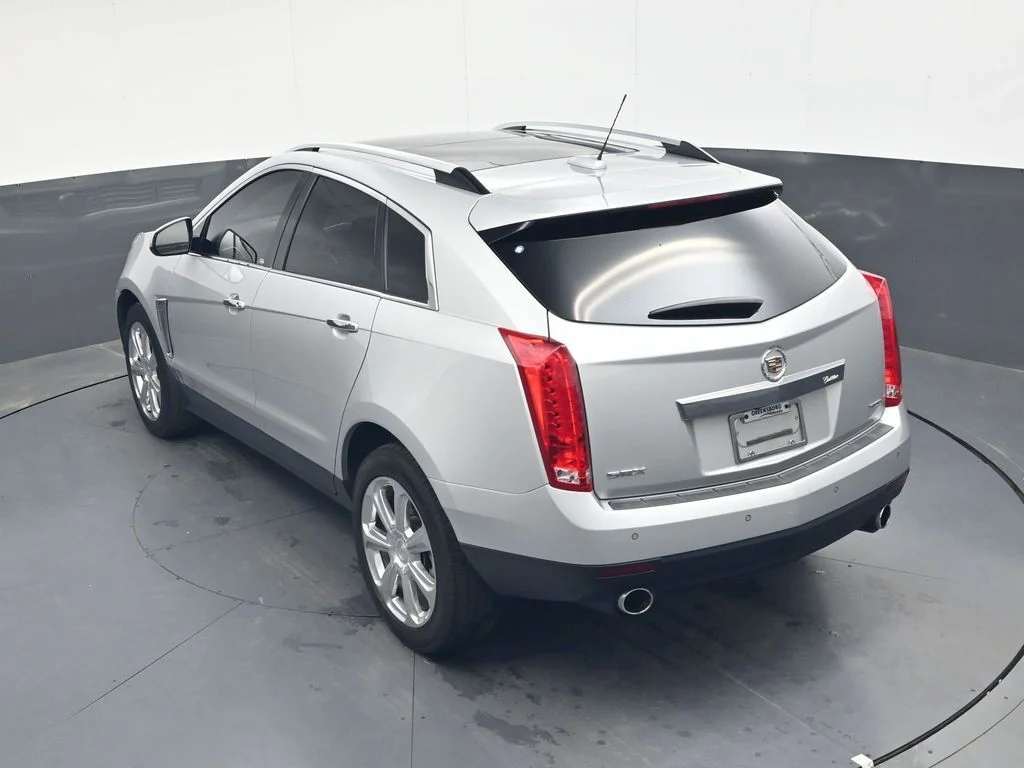 Used 2015 Radiant Silver Metallic Cadillac Performance image 20