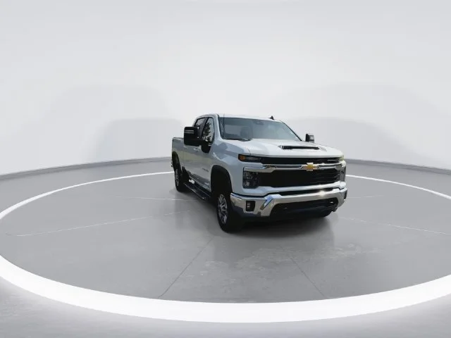 Certified Used 2025 Summit White Chevrolet LT image 2