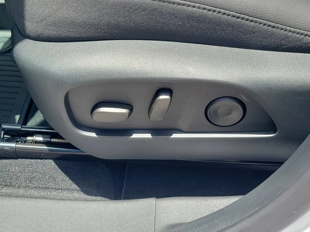 New 2027 Glacier White Tricoat GMC AWD Denali image 17