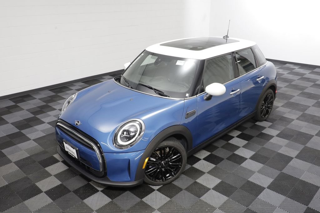 Pre-Owned 2022 MINI Cooper FWD Oxford Edition in Naperville