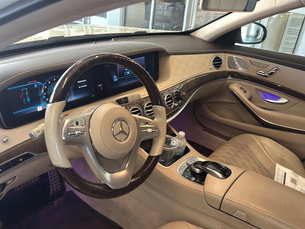 Used 2018 designo Diamond White Mercedes-Benz S 560 image 11