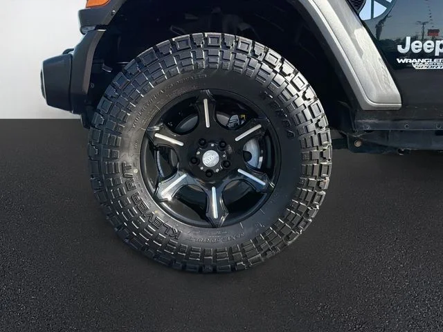 Used 2021 Black Jeep Unlimited Sport S image 31