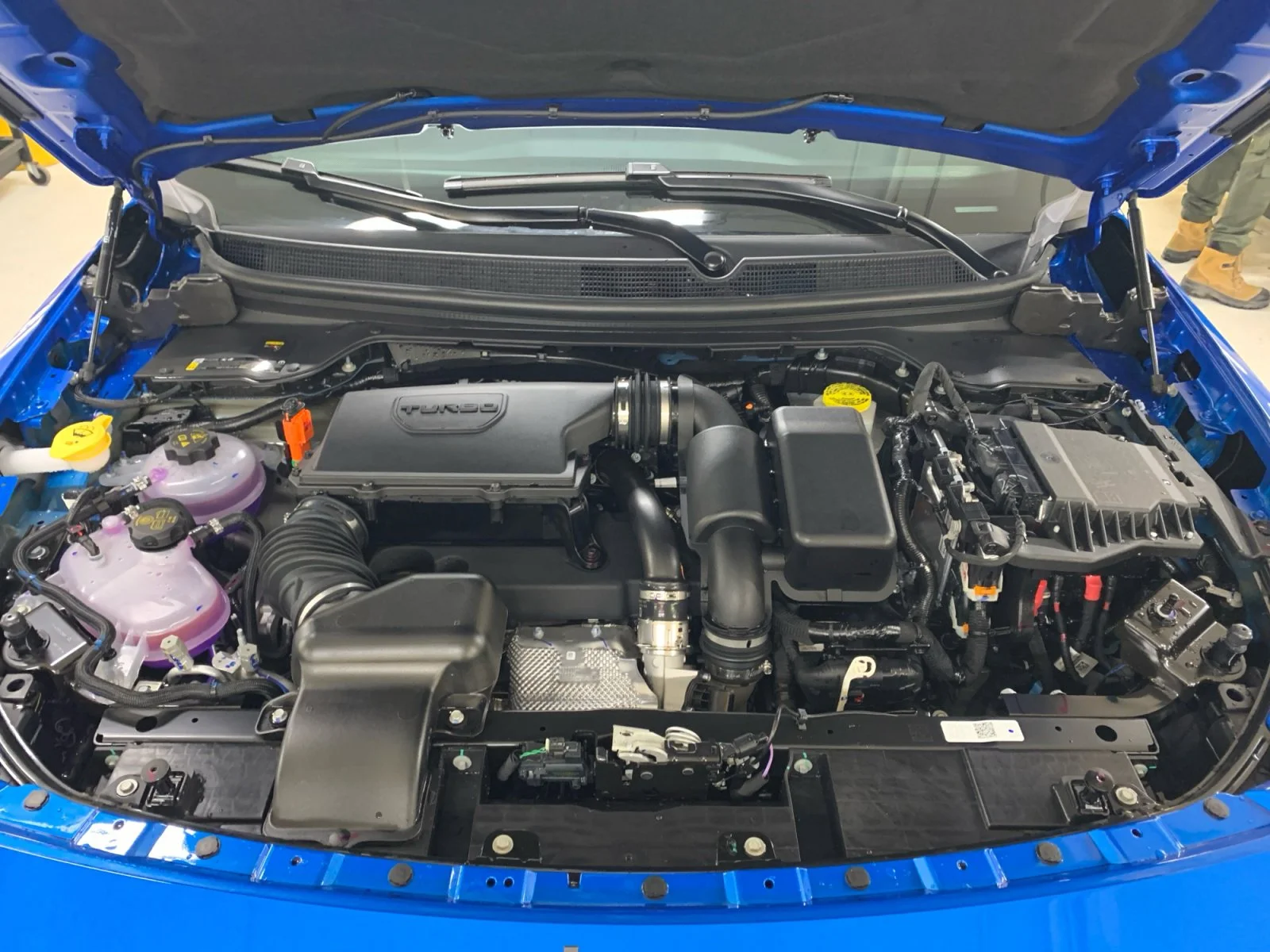 New 2026 Hydro Blue Pearl Jeep Laredo image 20