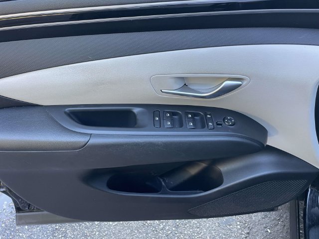 Certified Used 2023 Phantom Black Hyundai SE image 14