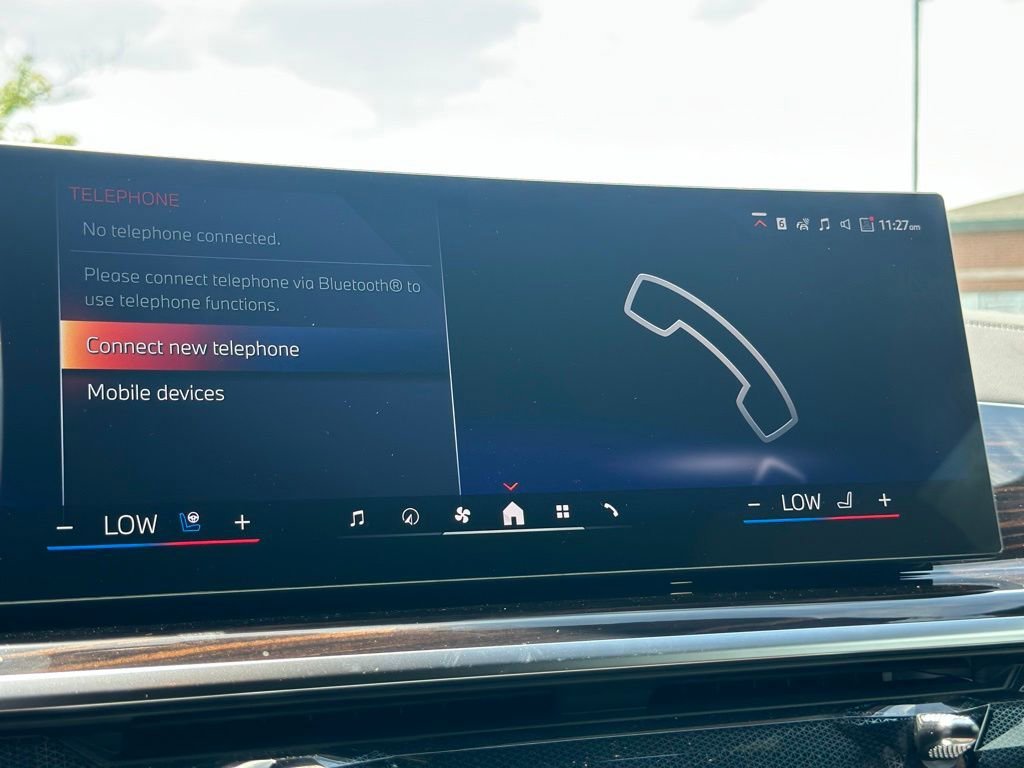 New 2026 Skyscraper Grey Metallic BMW xDrive50e image 37