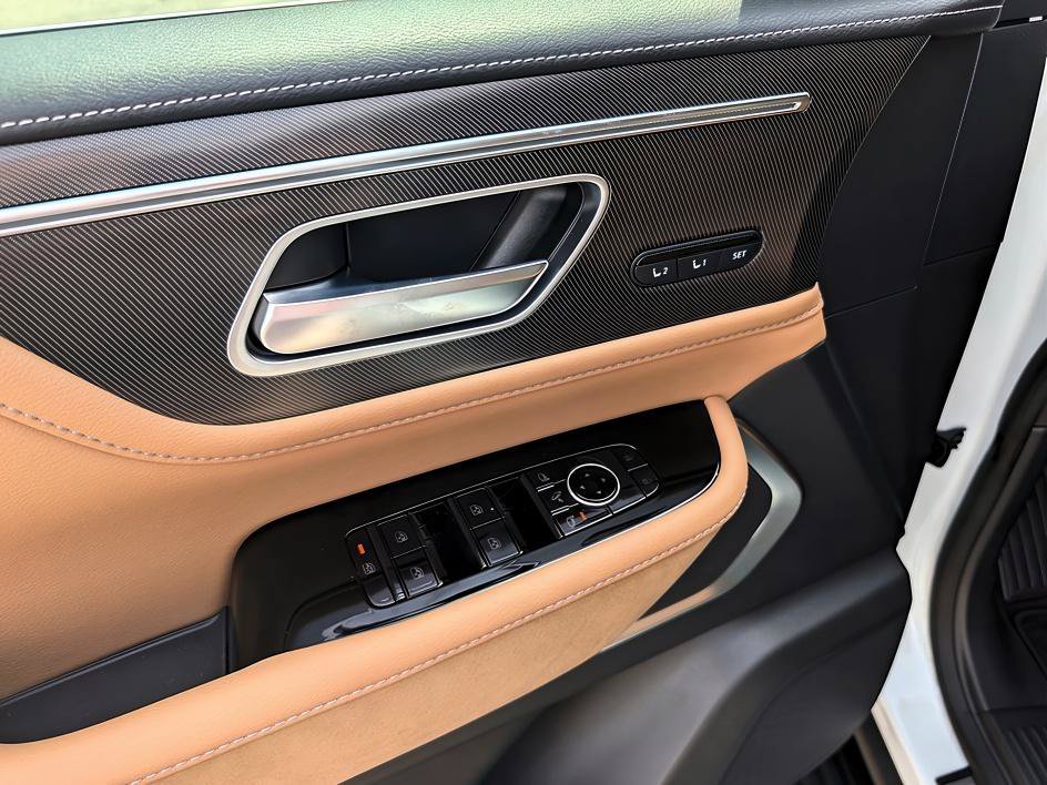 2026 INFINITI QX80 Luxe - Photo 10