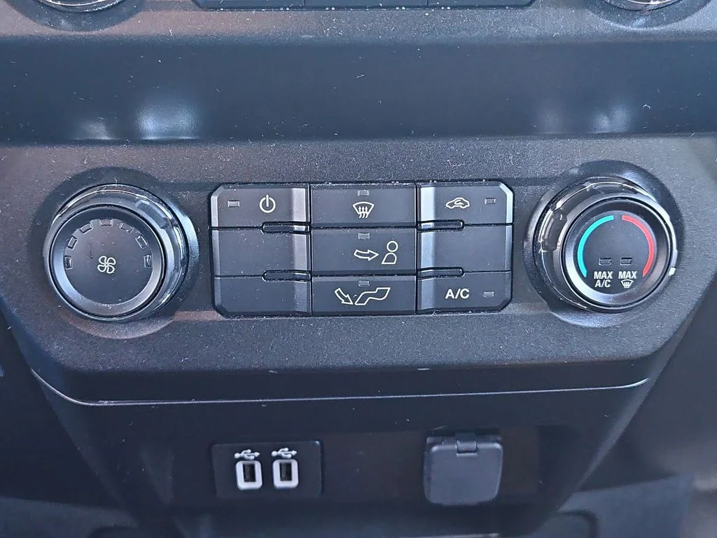 2020 Ford F-150 XLT - Photo 39