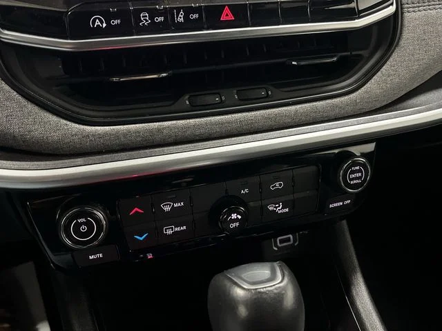 2024 Jeep Compass Latitude - Photo 18