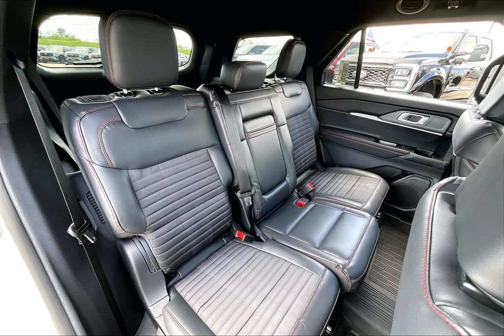 New 2026 Ford Explorer ST-Line 4D Sport Utility