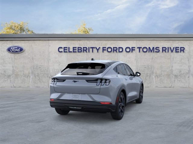 New 2026 Glacier Gray Metallic Tri-coat Ford Select image 8