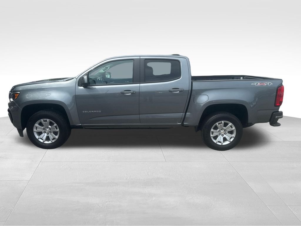 Used 2022 Gray Chevrolet LT image 5