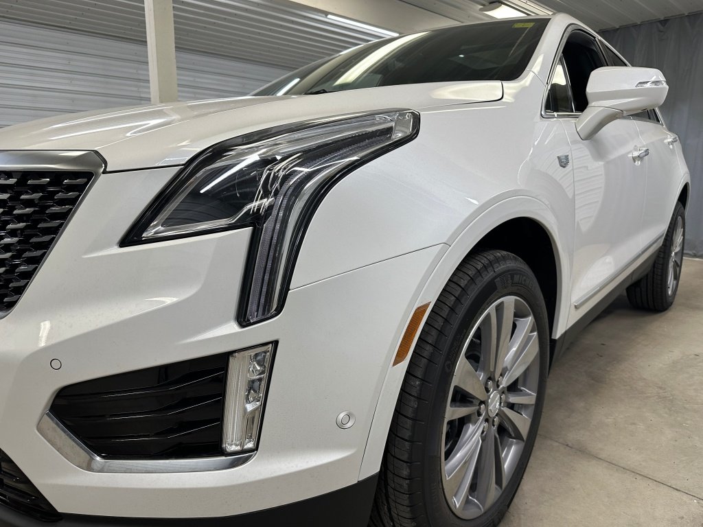 New 2026 Crystal White Tricoat Cadillac FWD Premium Luxury image 36