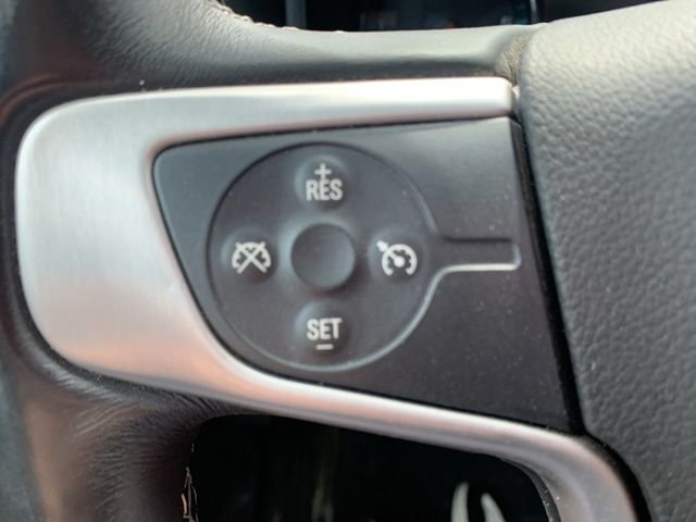 Used 2017 Blue GMC SLE image 34