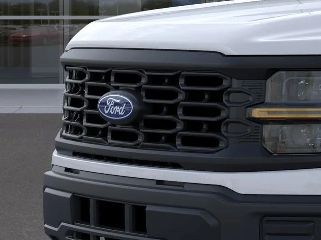 New 2026 Oxford White Ford XL image 17