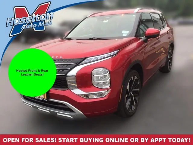 Used 2022  Mitsubishi SEL image 1
