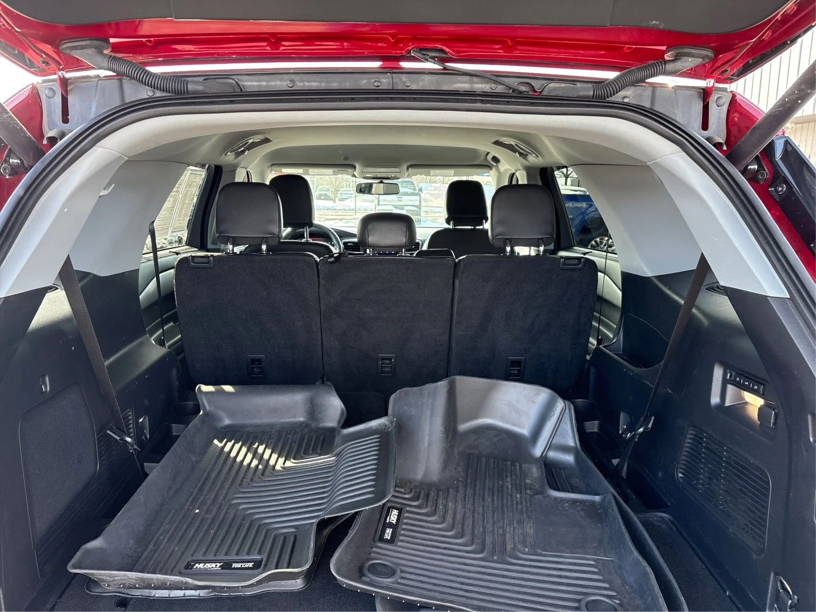 Used 2022 Red Ford Limited image 11