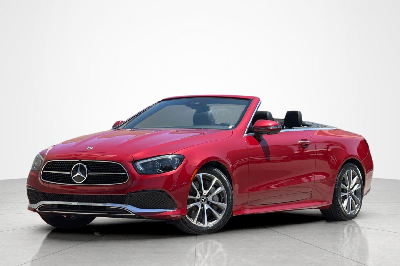 2023 Mercedes-Benz E-Class E450 Cabriolet's photo