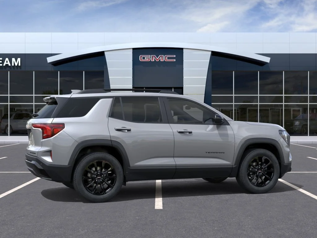 New 2027 Sterling Metallic GMC Elevation image 5