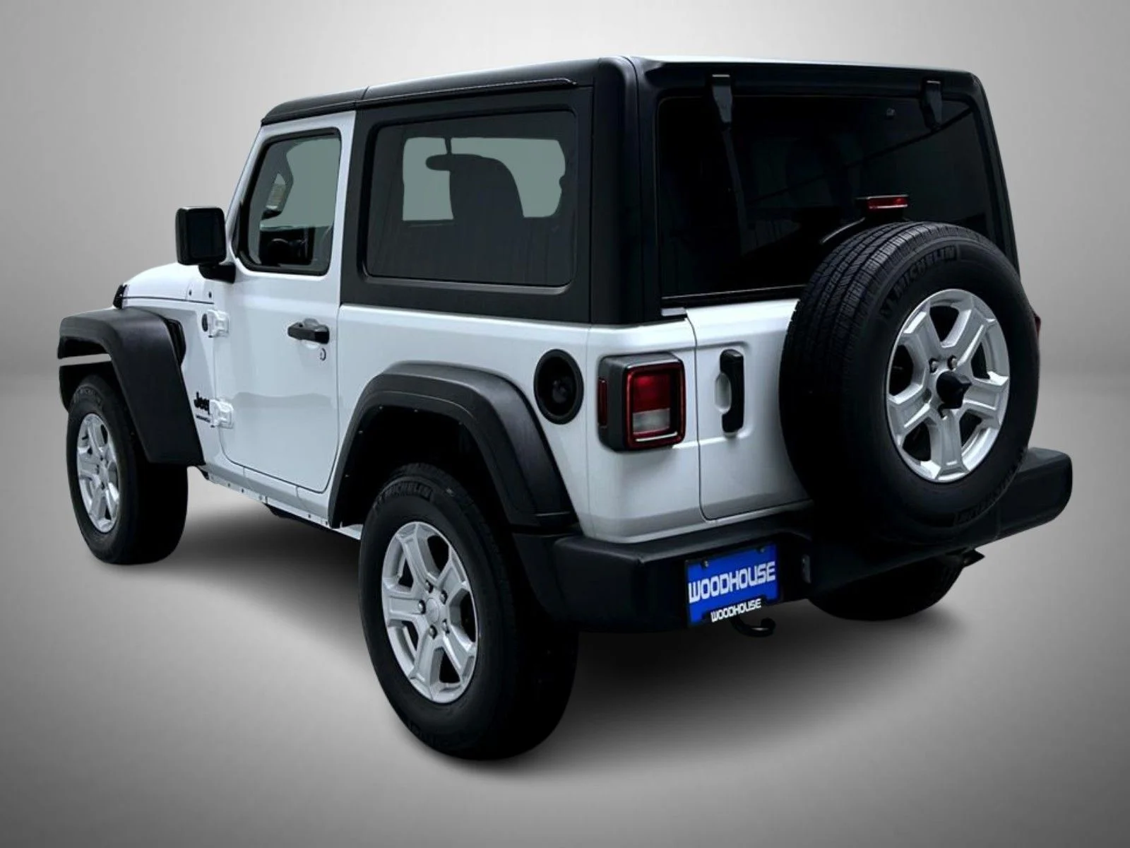 Used 2022 White Jeep Sport S image 7