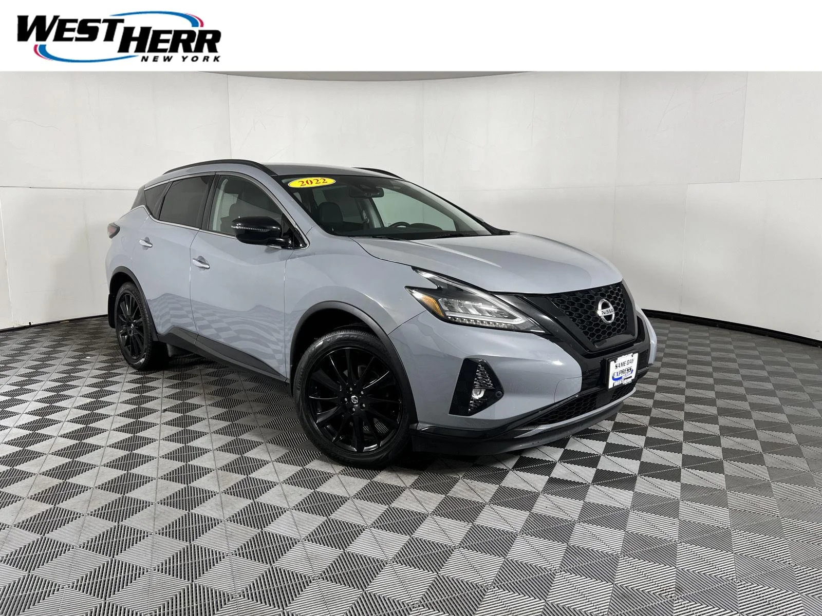 Used 2022 Boulder Gray Pearl Nissan SV image 1