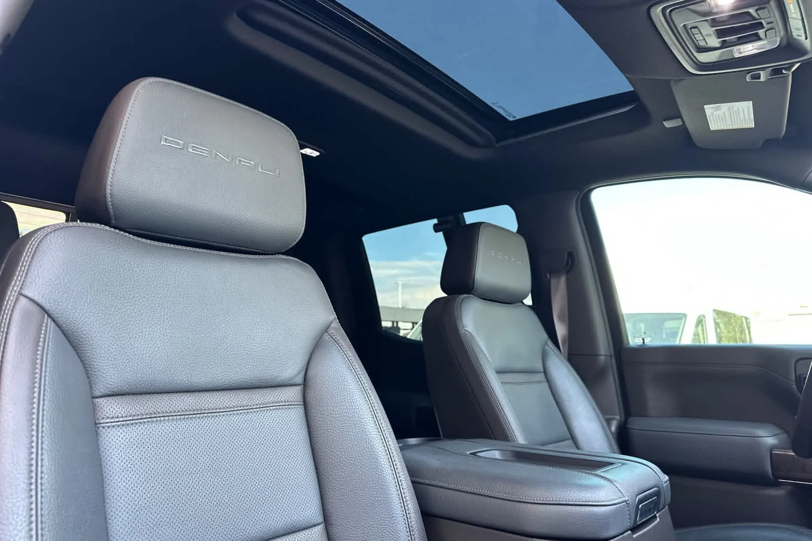 Certified Used 2020 White Frost Tricoat GMC Denali image 16