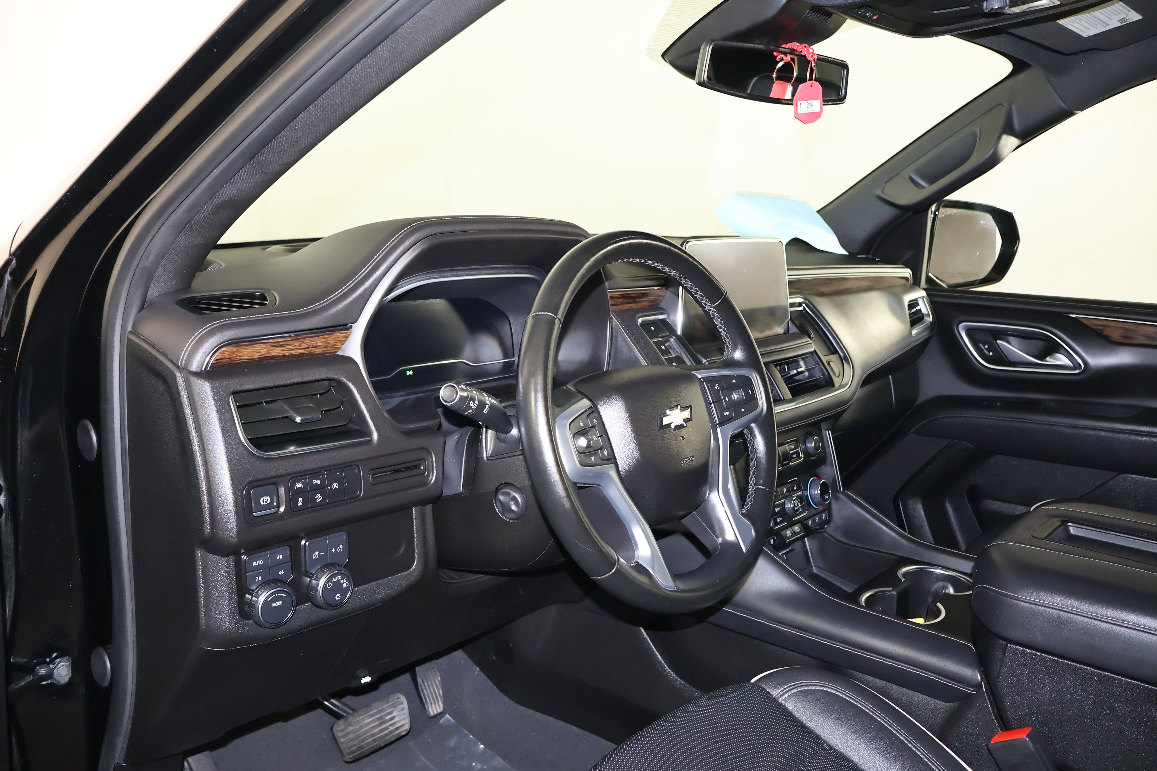 2024 Chevrolet Tahoe Premier - Photo 40